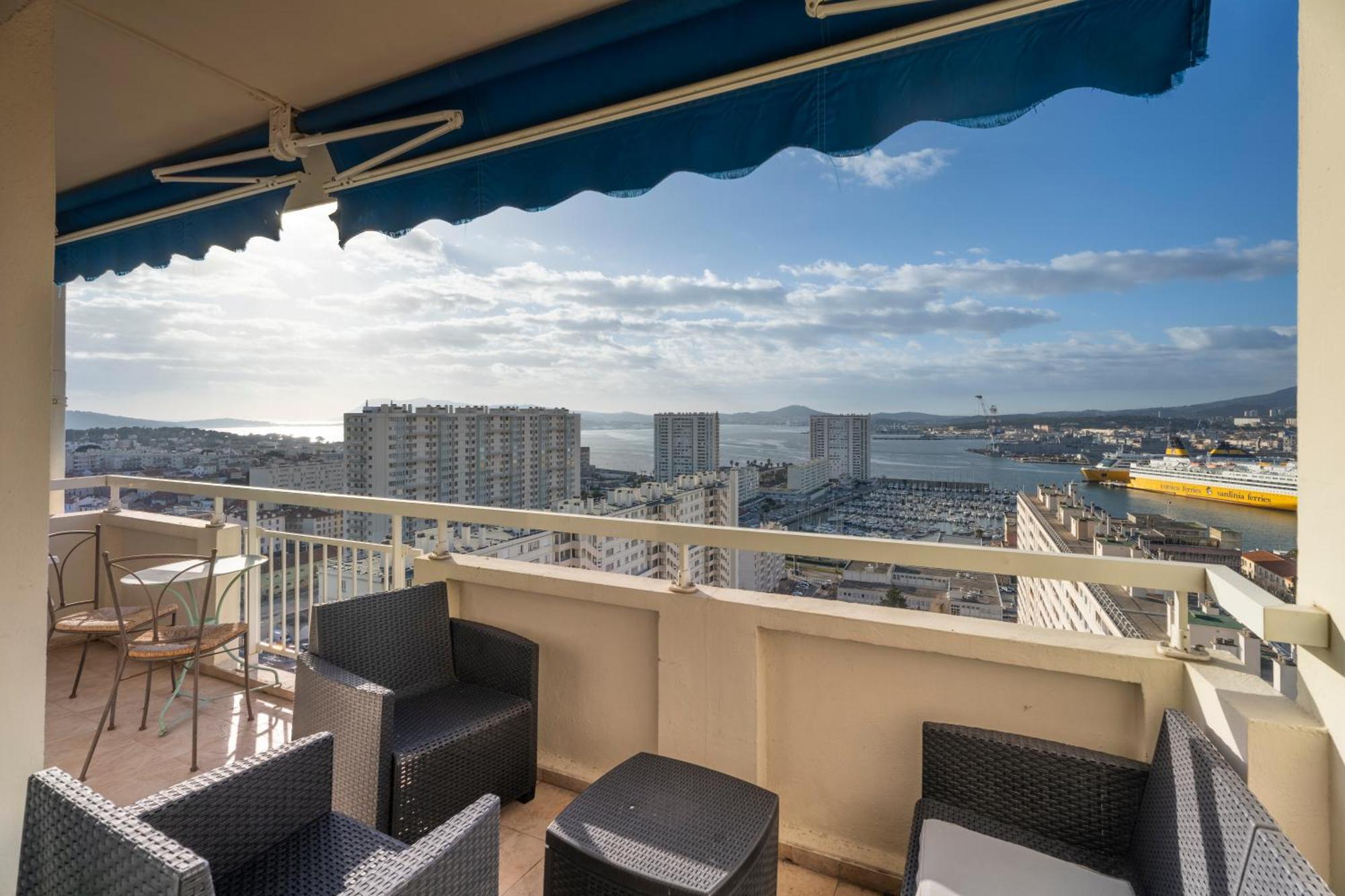 Vue Panoramique, Grand Appartement 2 Chambres A Toulon Exterior foto